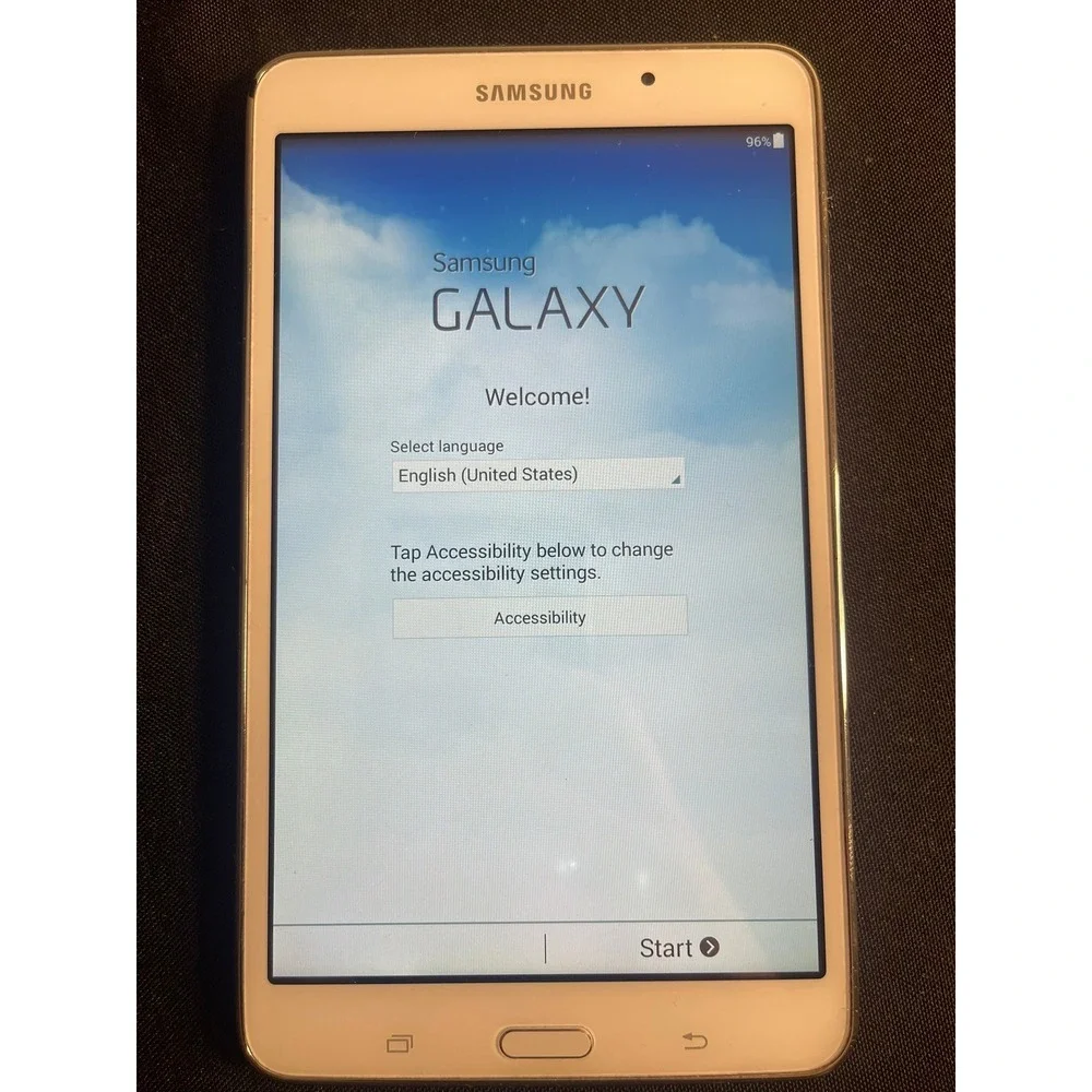 Samsung Galaxy Tab 4 7.0 White 8GB Tablet SM-T230NU w/ Cable